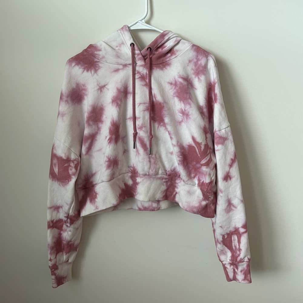 90 Degree by Reflex Pink Tie-Dye Cropped Hoodie‎